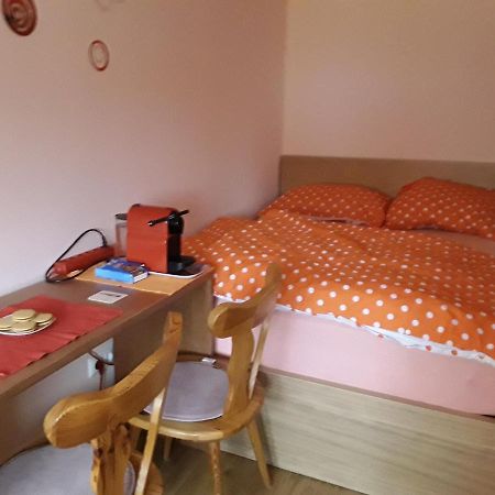 Gaestezimmer Herzogenrath Apartment Екстериор снимка