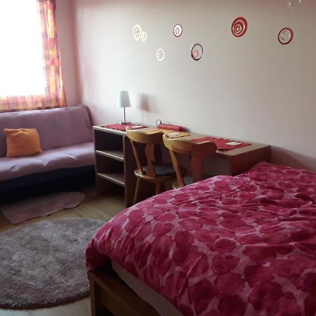 Gaestezimmer Herzogenrath Apartment Екстериор снимка