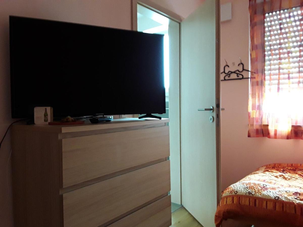 Gaestezimmer Herzogenrath Apartment Екстериор снимка