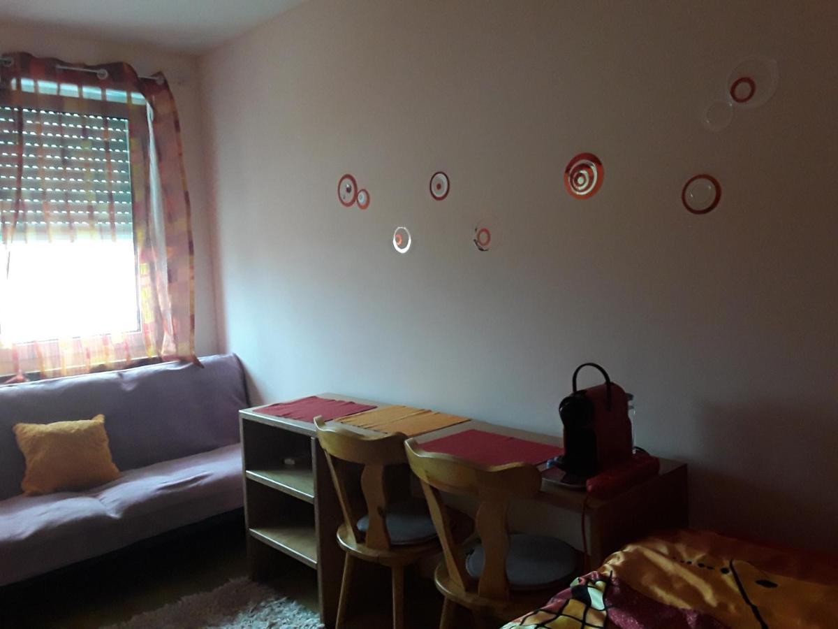 Gaestezimmer Herzogenrath Apartment Екстериор снимка