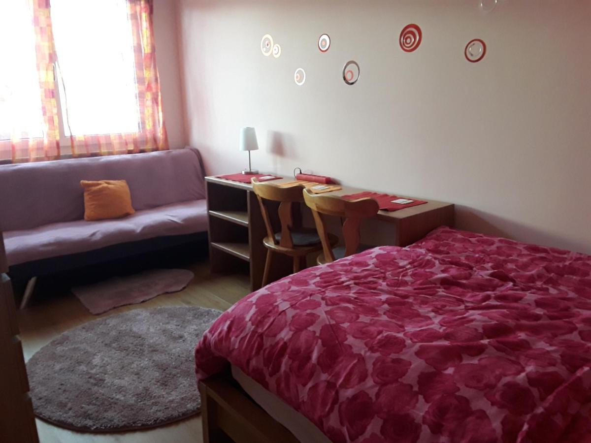 Gaestezimmer Herzogenrath Apartment Екстериор снимка